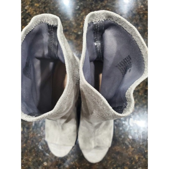 Noni Women's Gray Textile Upper Mid Calf Peep Toe Block Heels Casual Booties 8 - Picture 3 of 11